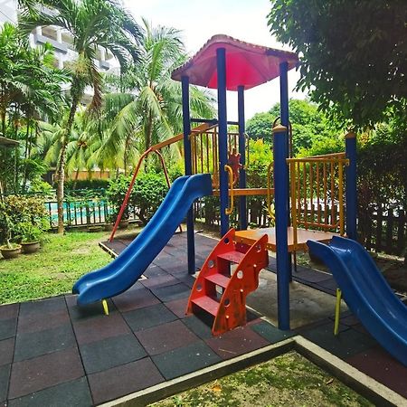 Lui Lui Comfy Condo In Great Location Kuah Exterior foto