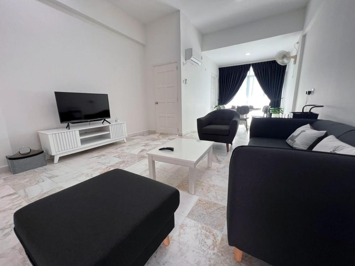 Lui Lui Comfy Condo In Great Location Kuah Exterior foto