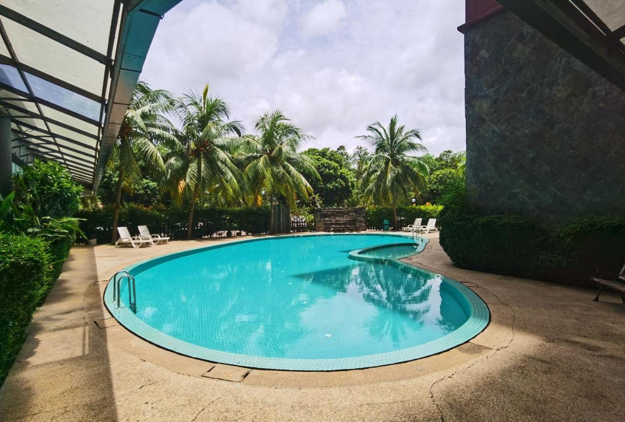 Lui Lui Comfy Condo In Great Location Kuah Exterior foto